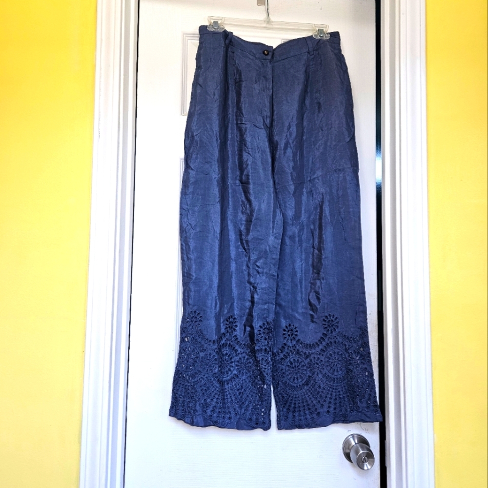 Crop Embroidered Pants